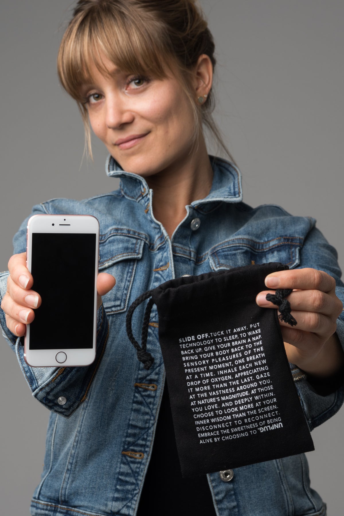 UNPLUG. Cell Phone Pouch